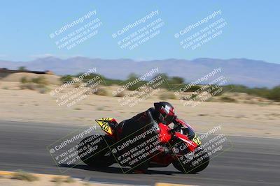 media/Oct-01-2023-SoCal Trackdays (Sun) [[4c570cc352]]/Turn 7 Inside (11am)/